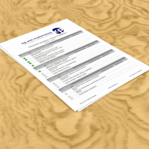 Checklist stavebního projektu – ukázka kontrolního listu na dřevěné desce s dýhou